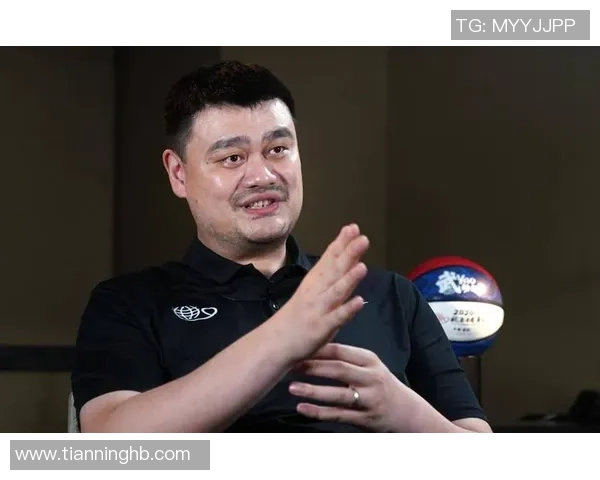 玛吉斯姚明:从篮球巨星到品牌代言人的传奇之路与影响力分析 玛吉斯姚明:从篮球巨星到品牌代言人的传奇之路与影响力分析