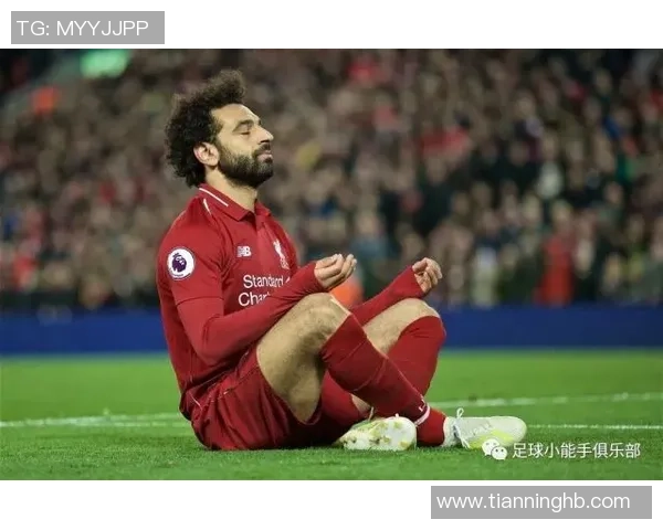 曼城友谊赛小胜热刺全场焦点瞬间回顾与分析