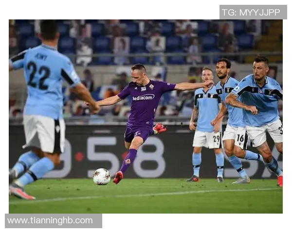 西甲焦点战巴黎圣日耳曼与巴萨互交白卷补时争议进球引发全场热议