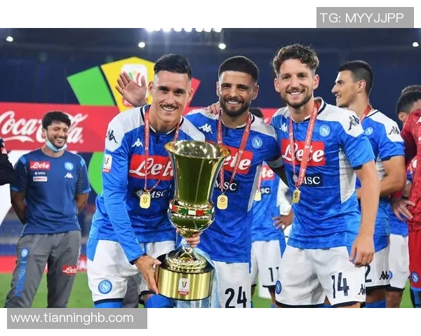 世界杯历史冷门切尔西大胜那不勒斯红牌事件引发全场热议