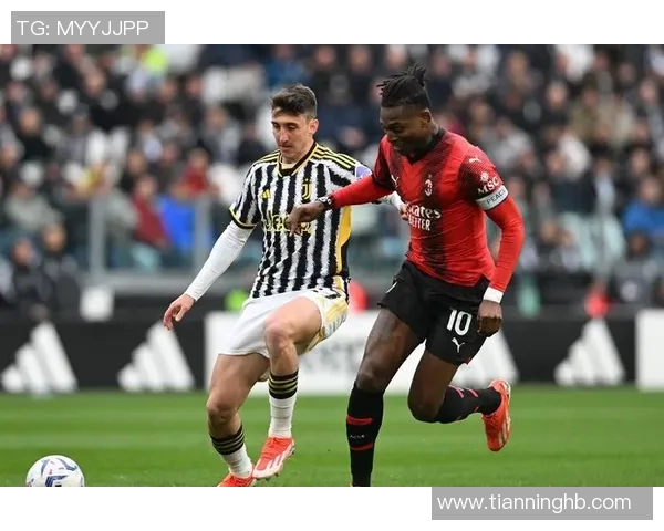 中超精彩对决AC米兰与曼城激战成和绝杀瞬间引发全场热烈反响