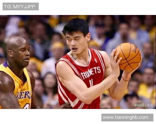 成龙赞扬姚明的伟大成就与体育精神传承的深远影响