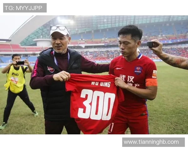 重庆排球队个人能力引发热议球迷观点分歧与争论升级